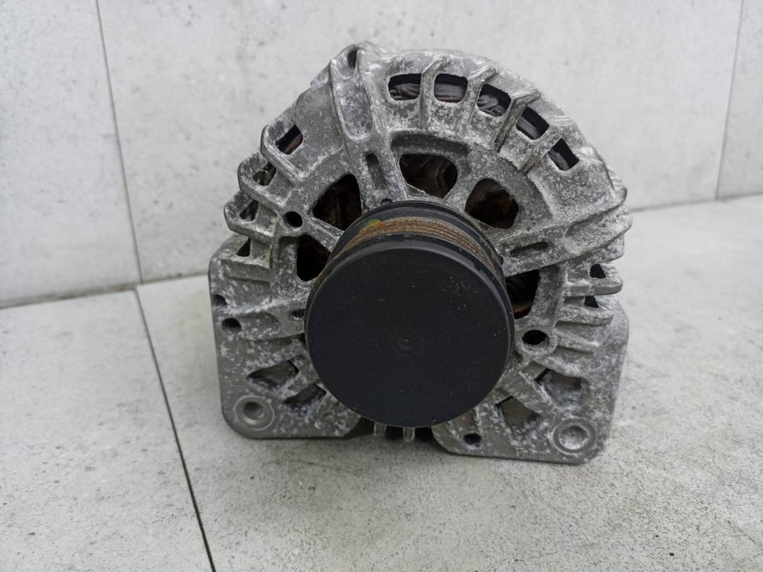 генератор Renault Megane 3 поколение 2012, 0986080410 - фото №1