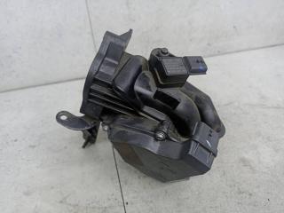 заслонка дроссельная Renault Trafic 3 поколение 2016, 1.6 л., R9M 408, дизель, 223657458R