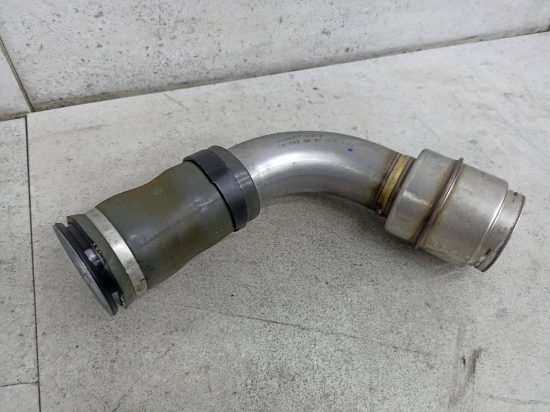 патрубок интеркулера Renault Laguna 3 поколение 2011, 21078 - фото №1