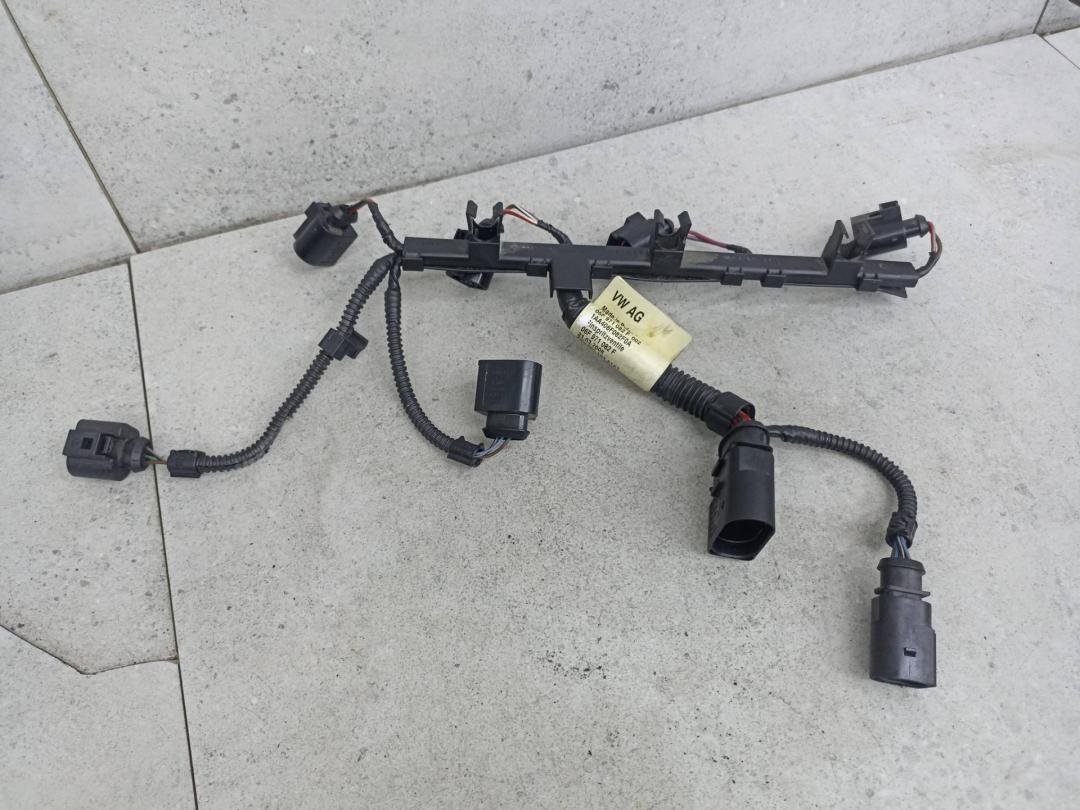 проводка Volkswagen Golf 6 поколение 2011, 2.0 л., бензин, 06F971082F - фото №1