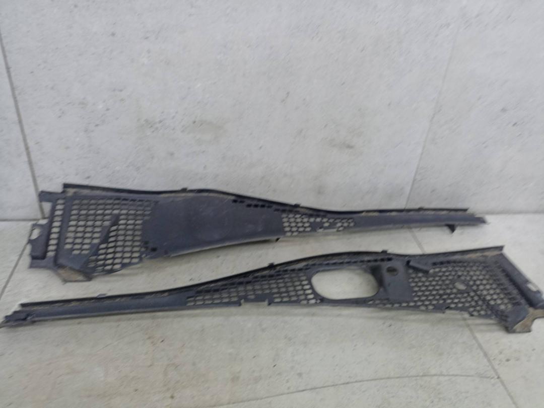 дождевик Renault Logan 1 поколение 2009, бензин, 8200825457, 8200294316 - фото №1