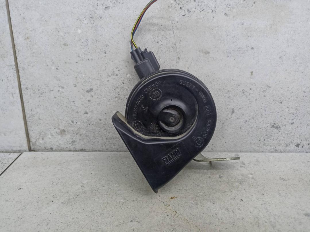 сигнал (клаксон) Volvo V40 2 поколение 2016, 55306-AM80S, 31283384 - фото №1