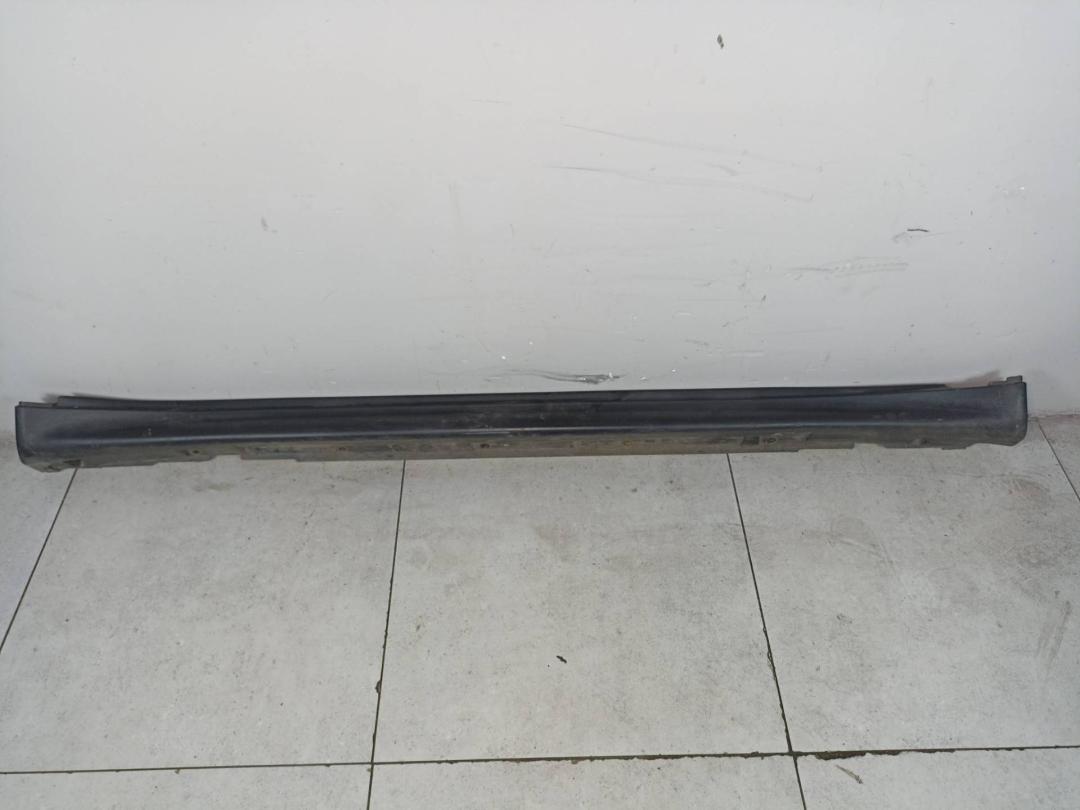 накладка на порог Nissan Juke YF15 (2010 - 2014), 768501KA6A - фото №1