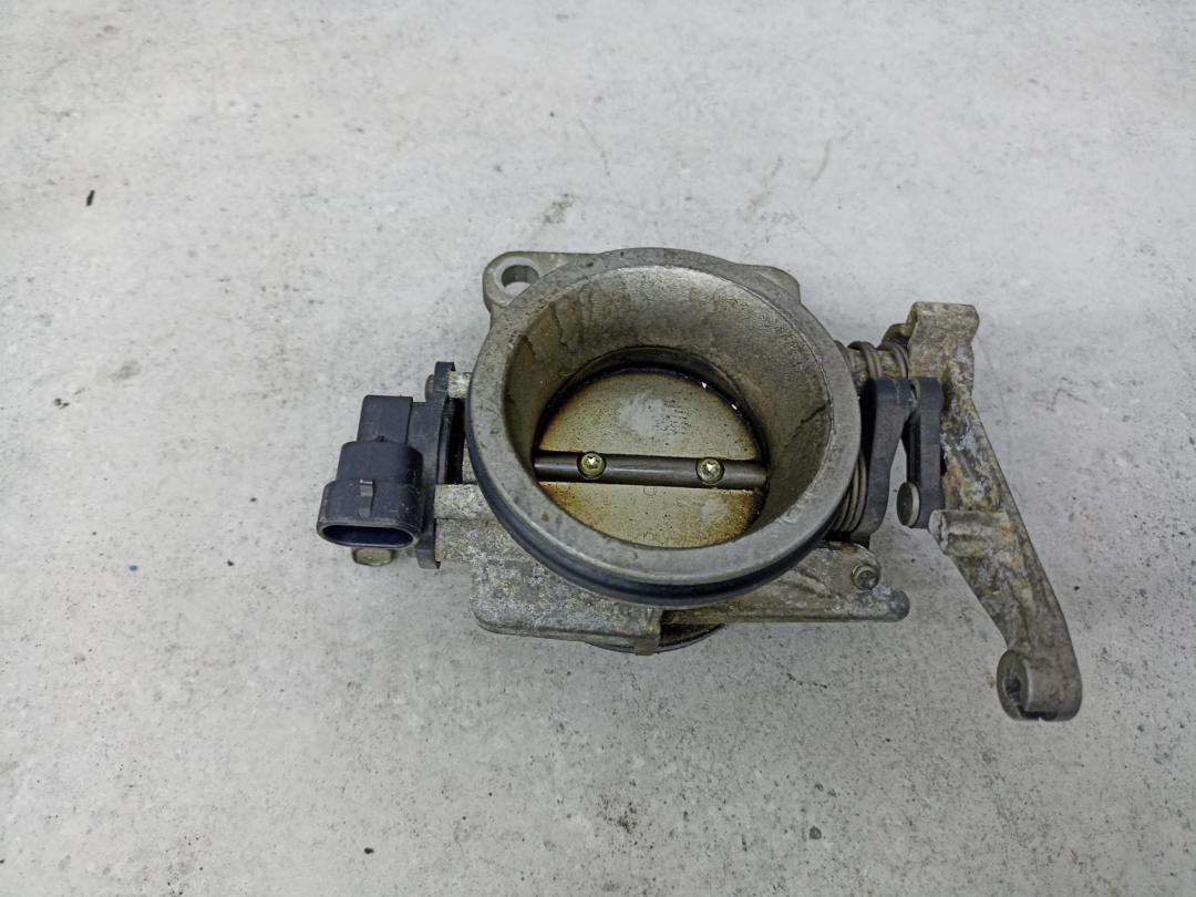 заслонка дроссельная Lada Largus 1 поколение 2015, 7700875435 - фото №1