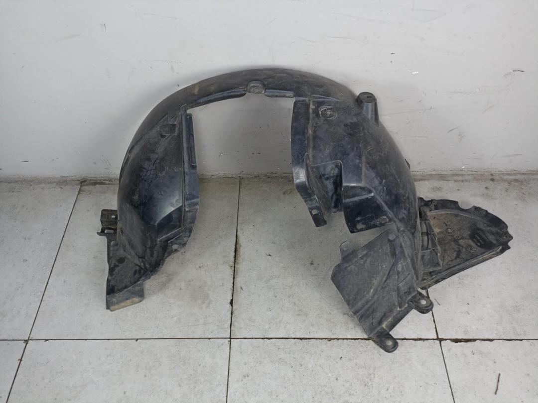 защита арок передняя левая (подкрылок) Renault Kadjar 1 поколение (2015 - 2018), 638418554R - фото №1