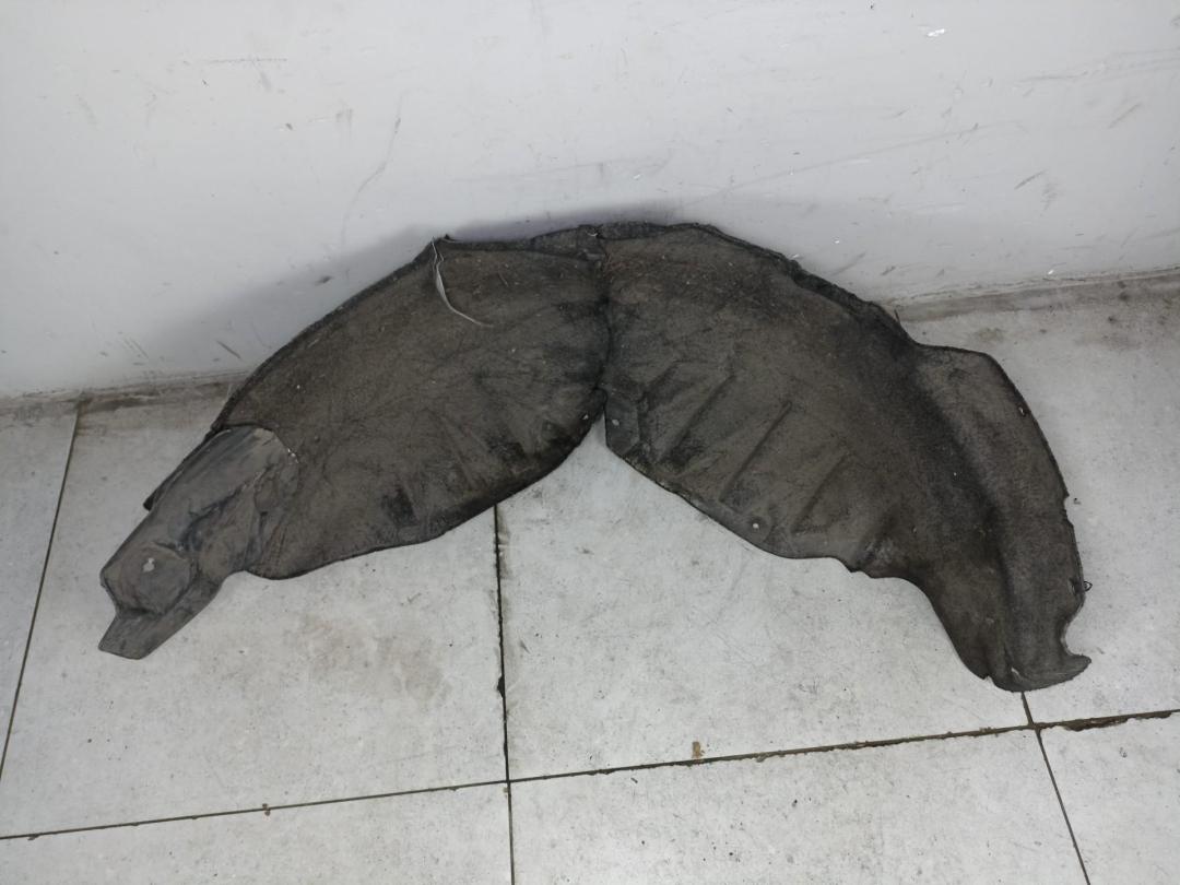 защита арок задняя левая (подкрылок) Renault Scenic 3 поколение (2009 - 2012), 767490006R - фото №1