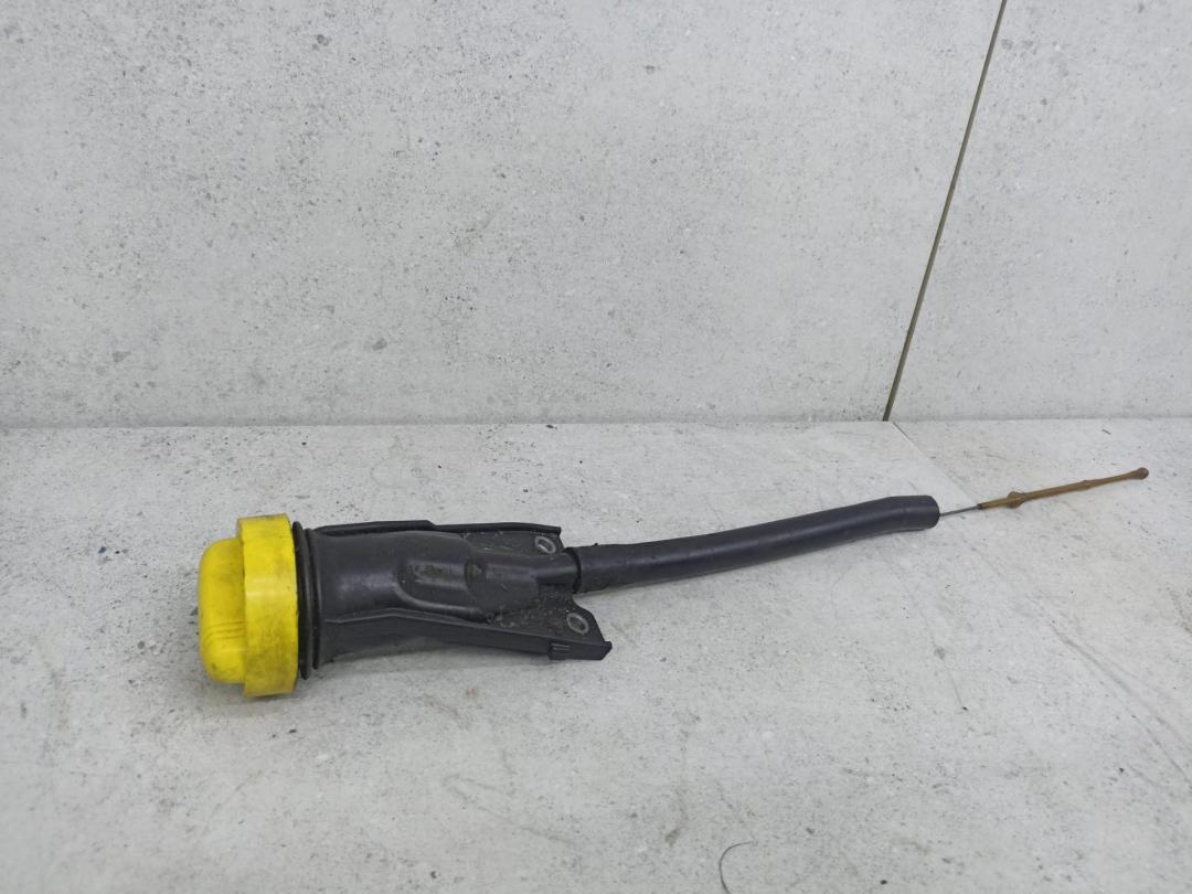 щуп двигателя Renault Megane 3 поколение (2008 - 2014), 8200722806 - фото №1