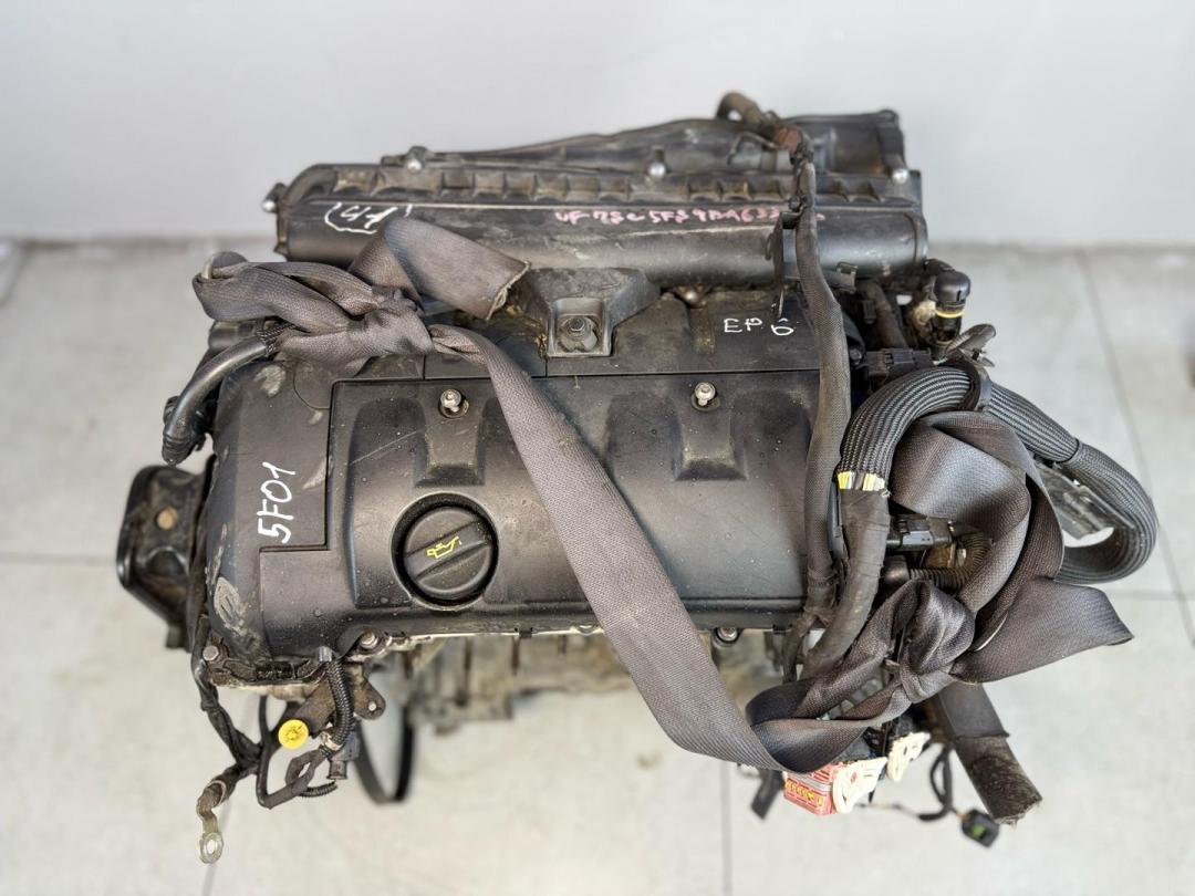двигатель Citroen C5 2 поколение 2012, EP6, 5F01, EP6C - фото №1