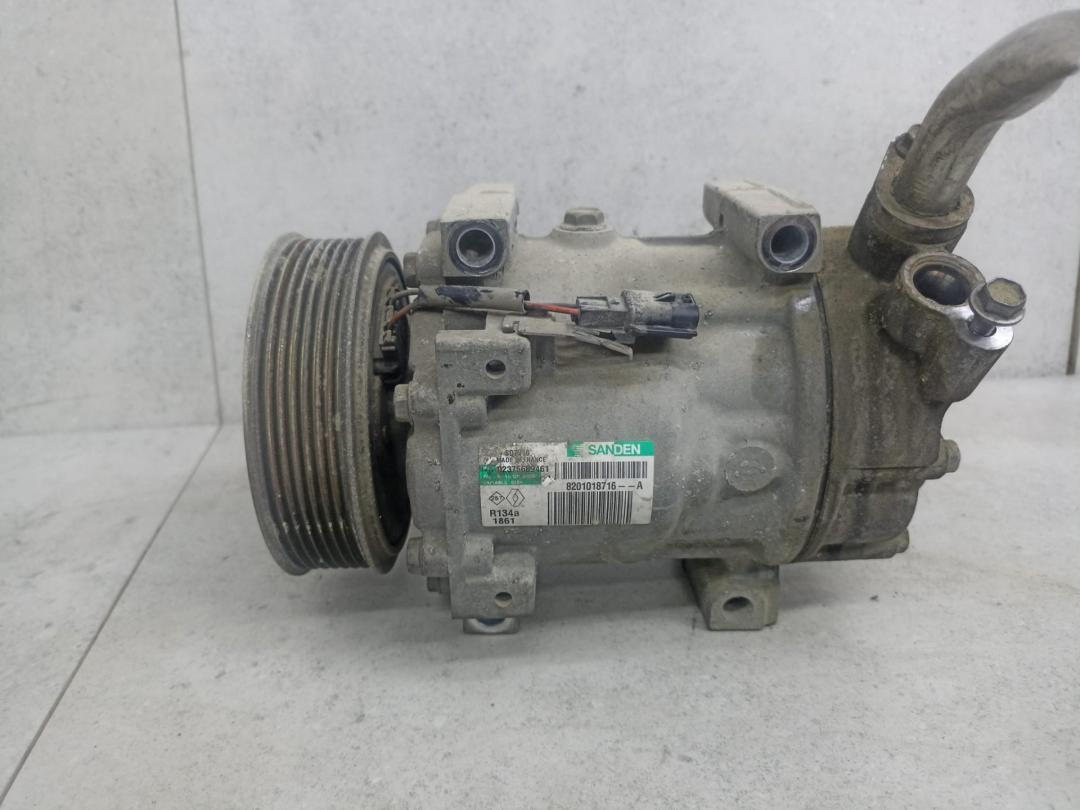 компрессор кондиционера Renault Duster 1 поколение (2010 - 2015), 8201018716 - фото №1