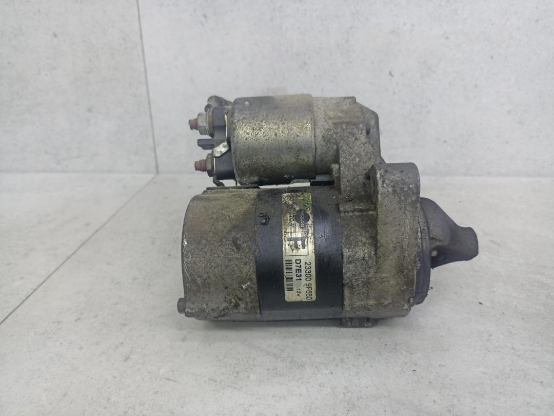 стартер Nissan Primera P12 2003, 233009F660 - фото №1