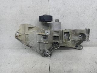 кронштейн генератора Renault Megane 2 поколение [рестайлинг] (2006 - 2012), 8200669495