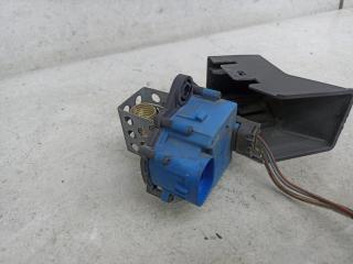 блок управления вентилятором (реле) Peugeot 308 1 поколение [рестайлинг] 2012, 9662240180