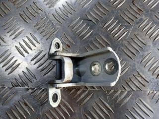 петля двери Nissan Qashqai J10 [рестайлинг] 2012, 8240095F0E