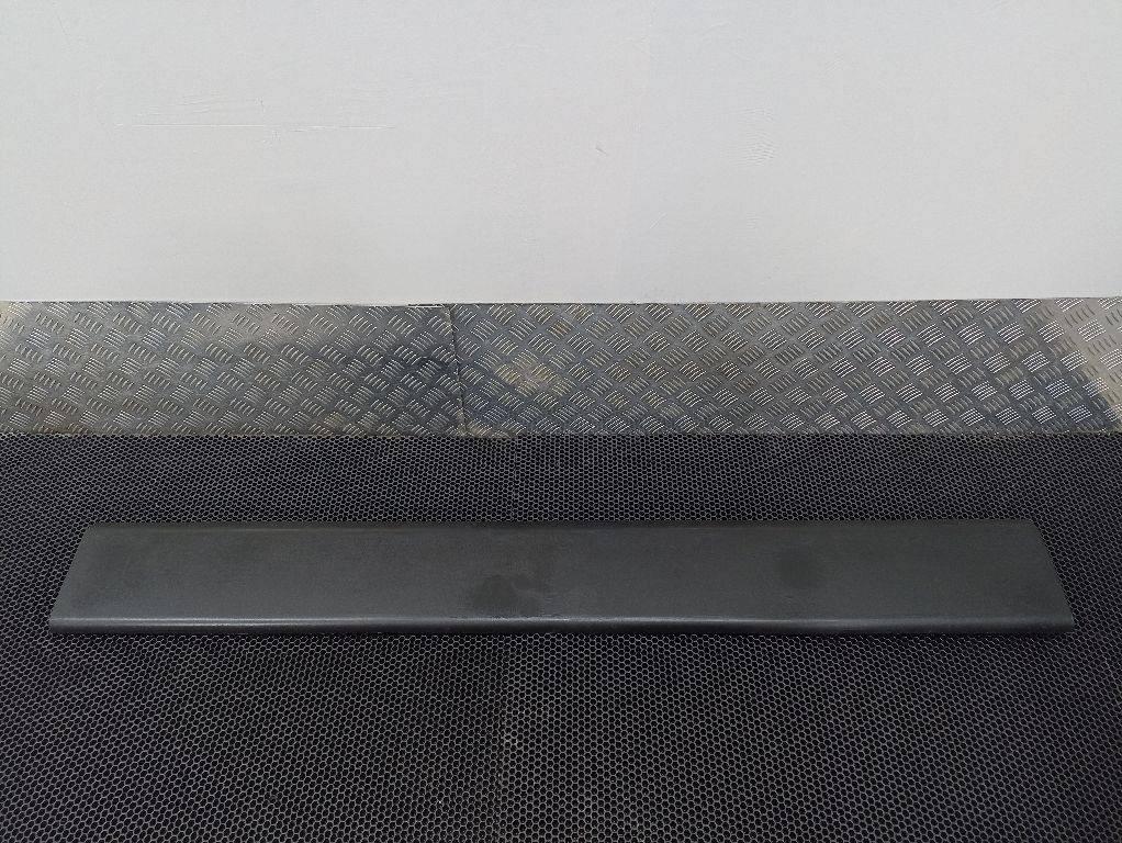 молдинг двери задней правой Renault Master 3 поколение 2012, 828200148R - фото №1