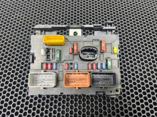 блок предохранителей Peugeot 307 1 поколение [рестайлинг] 2008, 9664055780