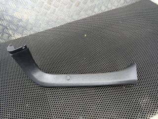 обшивка крышки багажника Toyota C-HR 1 поколение AX10 2018, 67937F4010