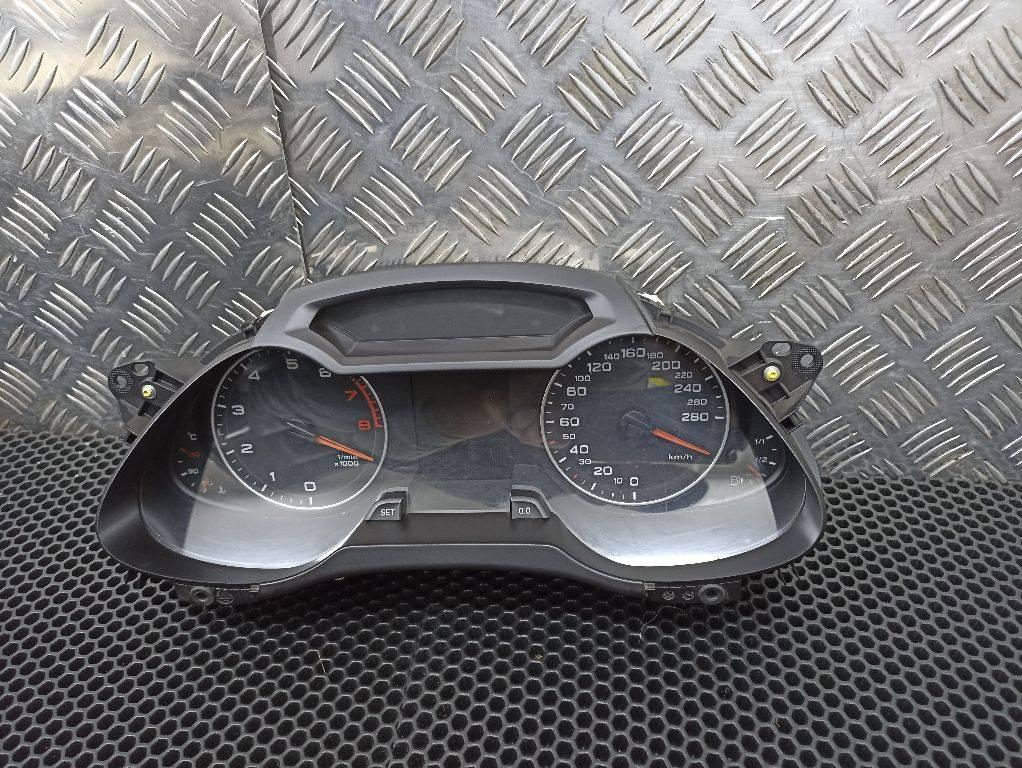 щиток приборов (приборная панель) Audi A4 B8/8K 2010, 8K0920930M - фото №1