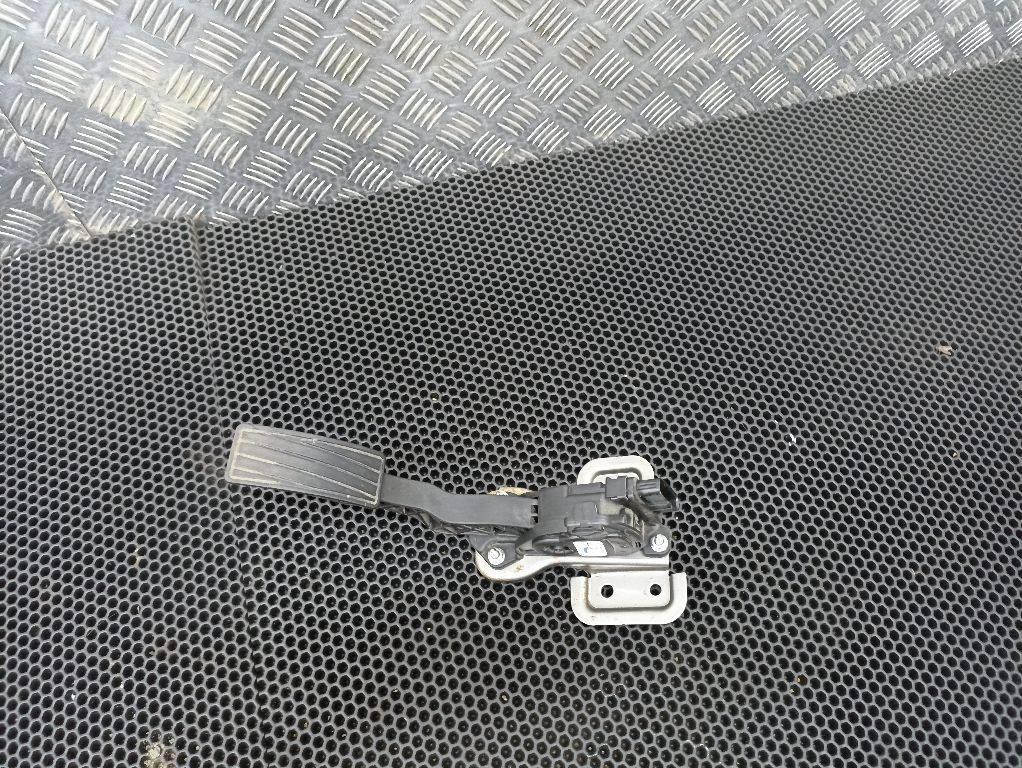 педаль Suzuki Swift 4 поколение 2015, 4940068L51 - фото №1