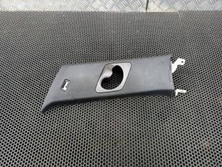 обшивка стойки BMW X5 E70 2010, 7129756