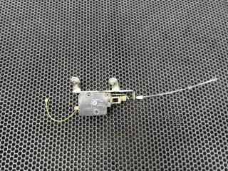 активатор замка крышки топливного бака BMW 5 серия E60/E61 2006, 6923975