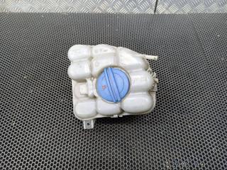 бачок расширительный Volkswagen Touareg 2 поколение 2014, 7P0121407