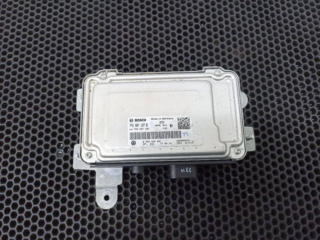 блок управления ассистента смены полосы движения Volkswagen Touareg 2 поколение 2014, 7P6907107B - фото №1
