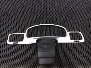 накладка на торпедо (консоль) Volkswagen Touareg 2 поколение 2014, 7P1857221