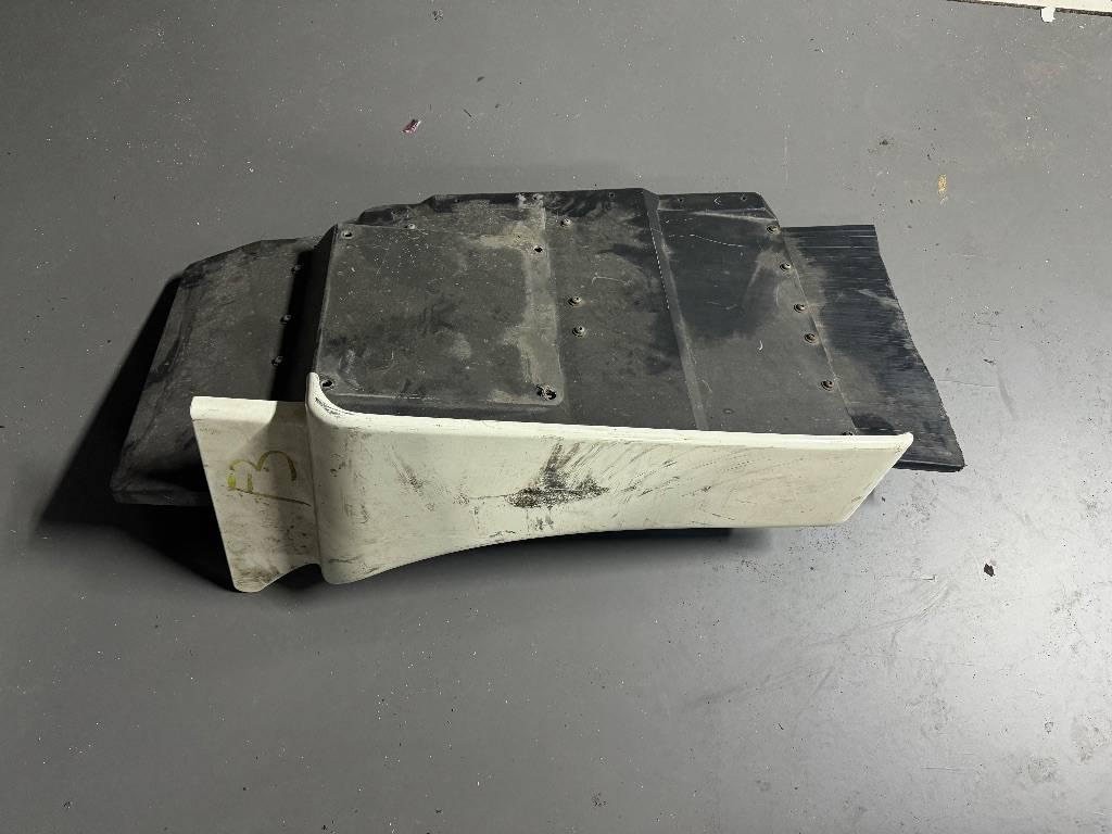 крыло переднее левое MAN TGX 1 поколение 2012, 81664100307 - фото №1