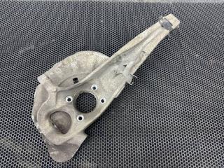 кулак поворотный левый Volkswagen Touareg 2 поколение 2014, 7P0407245A