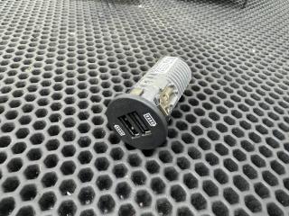 прикуриватель Porsche Macan 1 поколение 2016, 95B035222A