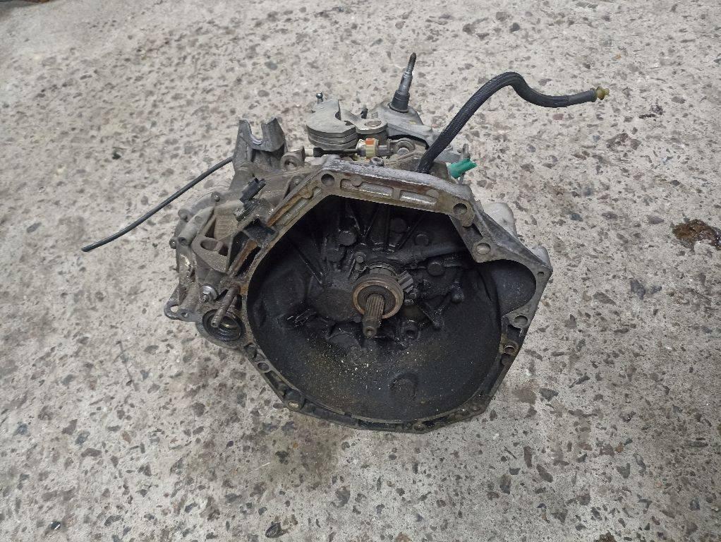 КПП механическая (МКПП) Renault Megane 3 поколение 2013, TL4 - фото №1