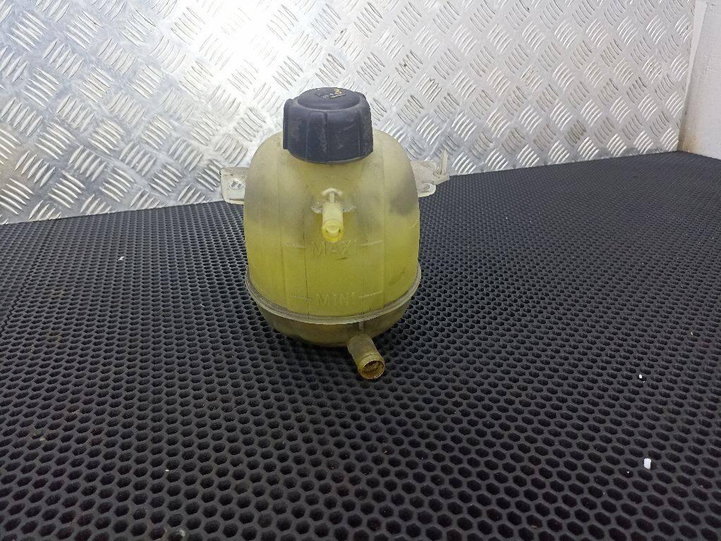 бачок расширительный Renault Logan 1 поколение 2009, 7700836316 - фото №1