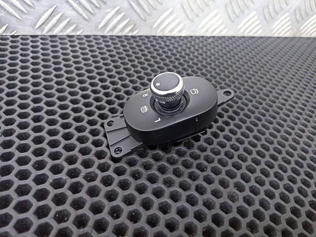 джойстик регулировки зеркал Bentley Flying Spur 2 поколение 2017, 6.0 л., 3W0959565 - фото №1