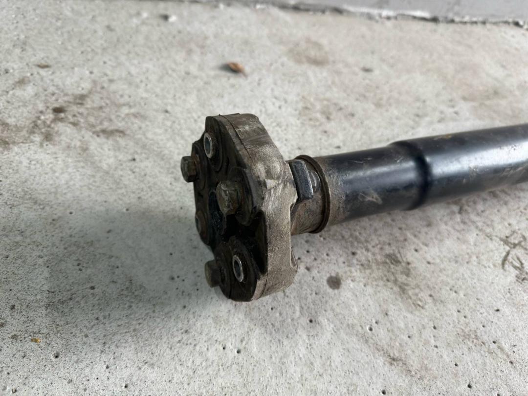 карданный вал Kia Sportage 4 поколение 2017, 49300D3000 - фото №1