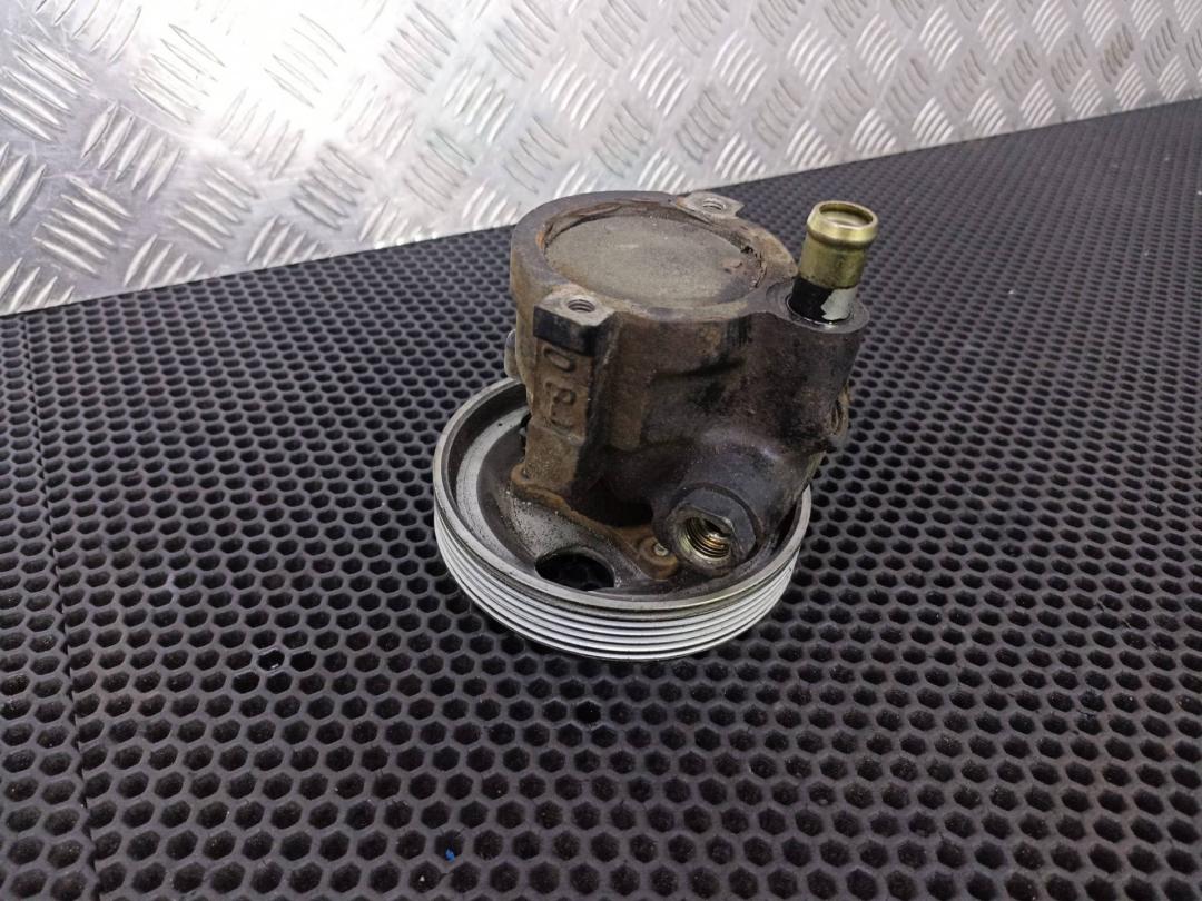 насос гидроусилителя руля Renault Logan 1 поколение 2006, 7700431286 - фото №1