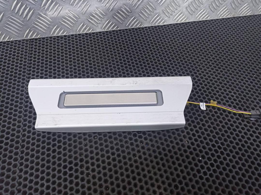 накладка на порог внутренняя Land Rover Range Rover Sport 2 поколение 2016, CPLA13244CC - фото №1