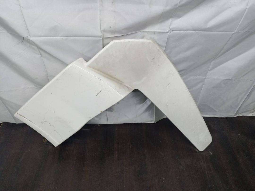 дефлектор (обтекатель) кабины MAN TGX 1 поколение 2013, 81629100248 - фото №1