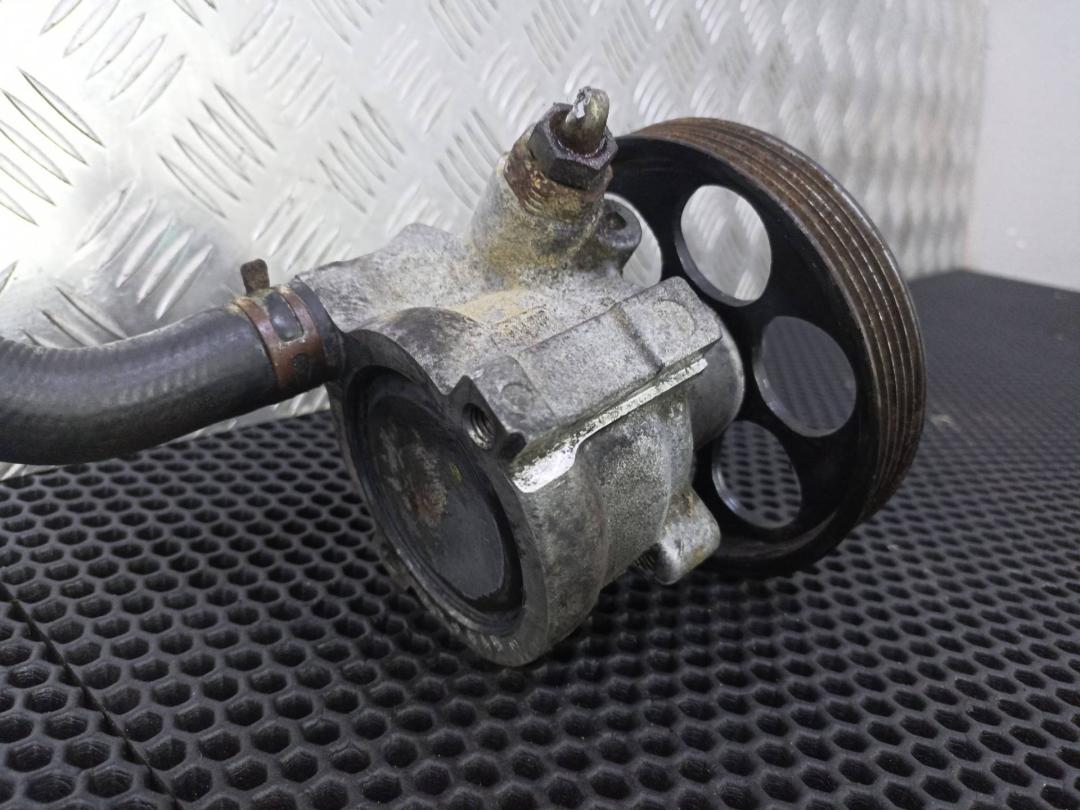 насос гидроусилителя руля Renault Trafic 2 поколение 2006, 491100246R - фото №1