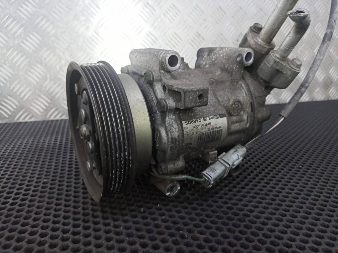 компрессор кондиционера Renault Kangoo 2 поколение 2009, 8200651251, 8200365787, 92600AZ74A - фото №1