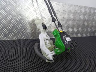 замок двери передней левой Kia Sorento 3 поколение [рестайлинг] 2019, 81310C5020