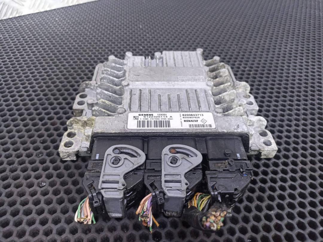 блок управления двигателем Renault Megane 2 поколение 2006, 8200843713, 8200807626 - фото №1