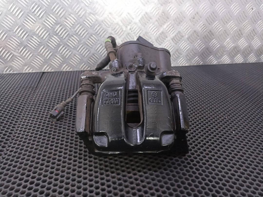 суппорт задний правый Bentley Flying Spur 2 поколение 2017, 6.0 л., CVAA, бензин, 3W0328340 - фото №1