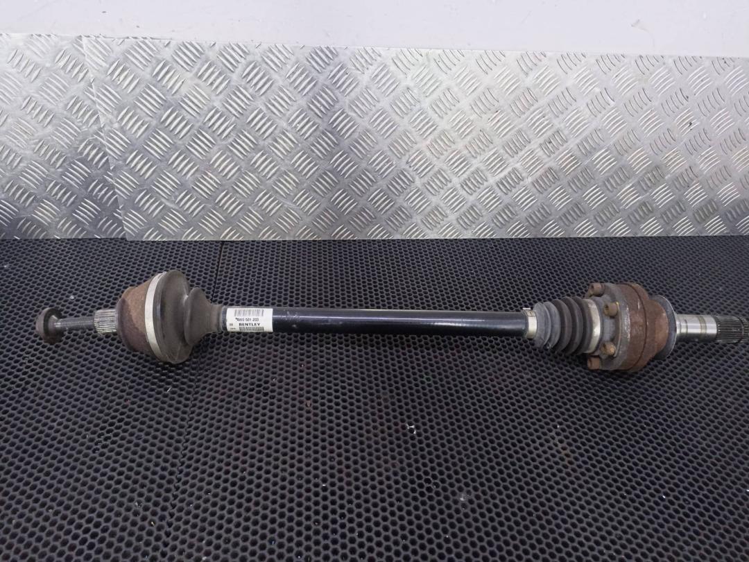 полуось задняя (приводной вал, ШРУС) Bentley Flying Spur 2 поколение 2017, 6.0 л., CVAA, бензин, 4W0501203 - фото №1