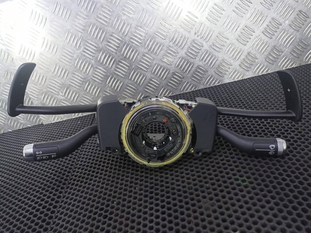 переключатель подрулевой (стрекоза) Bentley Flying Spur 2 поколение 2017, 6.0 л., CVAA, бензин, 3W0953507R, 8E0953541D, 7L6953549K, 3D0953543B, 3W0858339B, 3W0858340B - фото №1