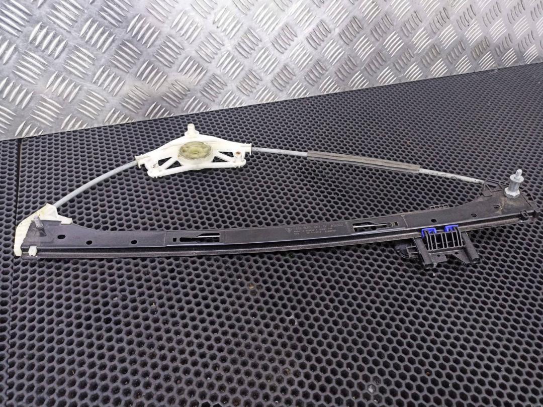 стеклоподъемник задний левый Porsche Macan 1 поколение 2018, 95B839461B - фото №1