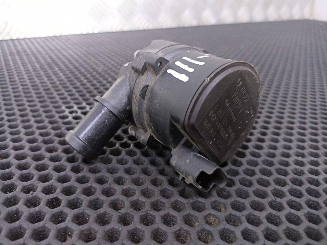 насос антифриза дополнительный Renault Arkana 1 поколение 2020, 144B06803R - фото №1