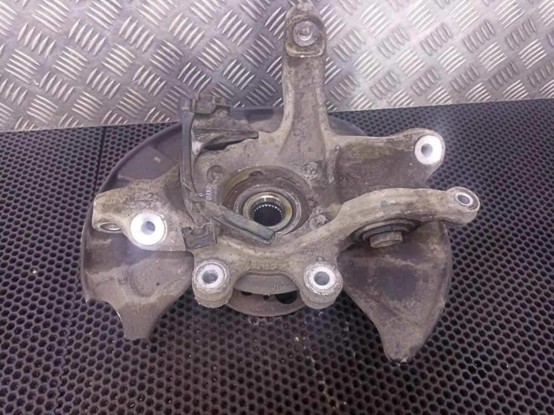 кулак задний левый Mercedes-Benz S-Класс W222/C217/A217 2016, 3.0 л., M 276.824, бензин, 2220306 - фото №1