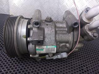 компрессор кондиционера Renault Clio 3 поколение 2007, 8200953359