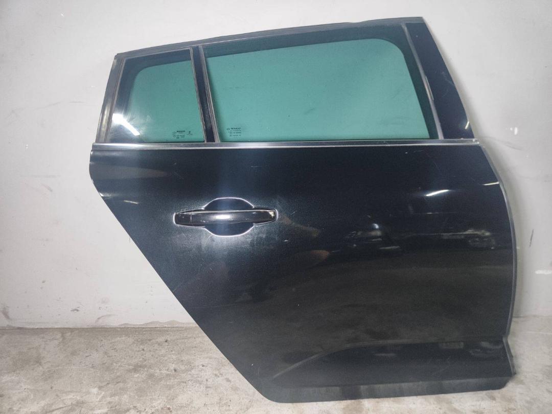 дверь задняя правая Renault Megane 4 поколение 2017 - фото №1