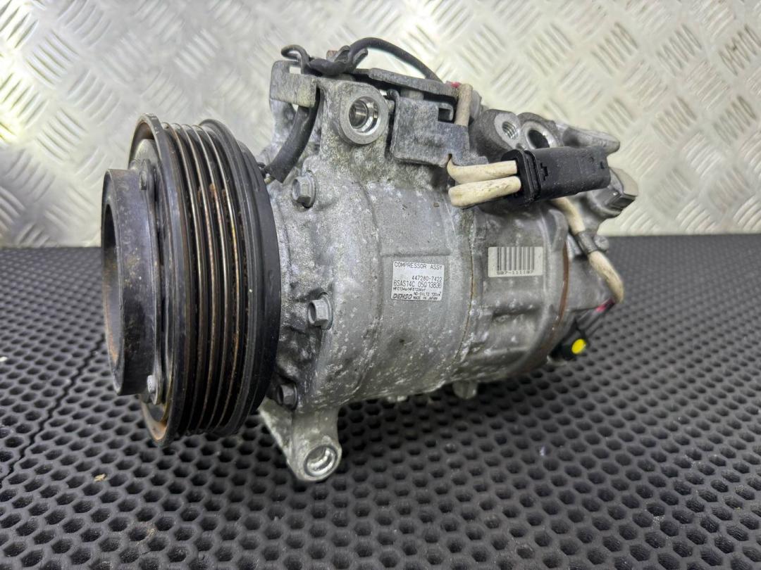компрессор кондиционера Mercedes-Benz B-Класс W246 2014, A0038304460 - фото №1